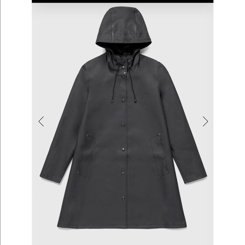 Stutterheim Moosebacke Raincoat in Black - size M